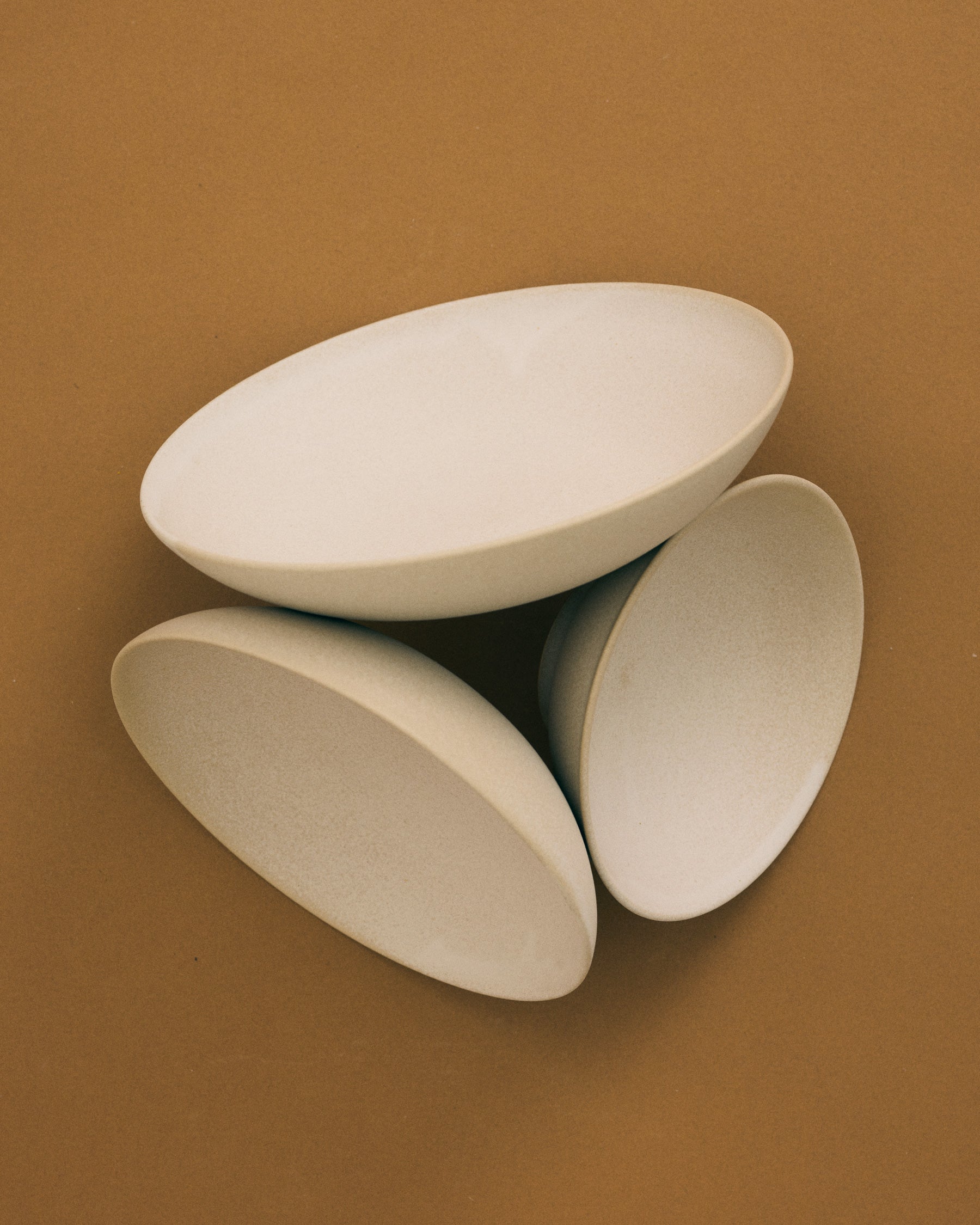 Shallow Bowl Large - Stone Beige