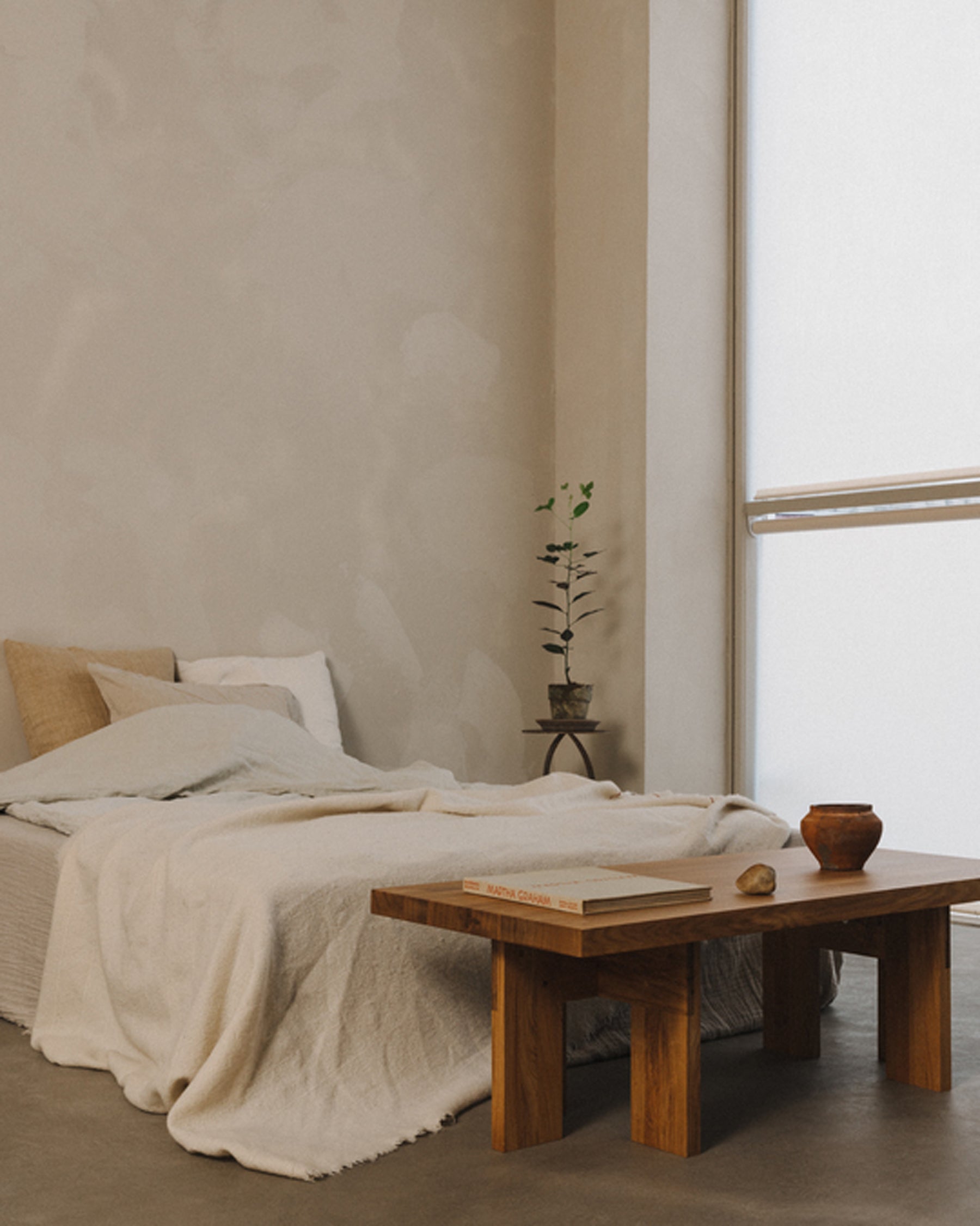 FARMHOUSE COFFEE TABLE - Rectangle - Natural Oak