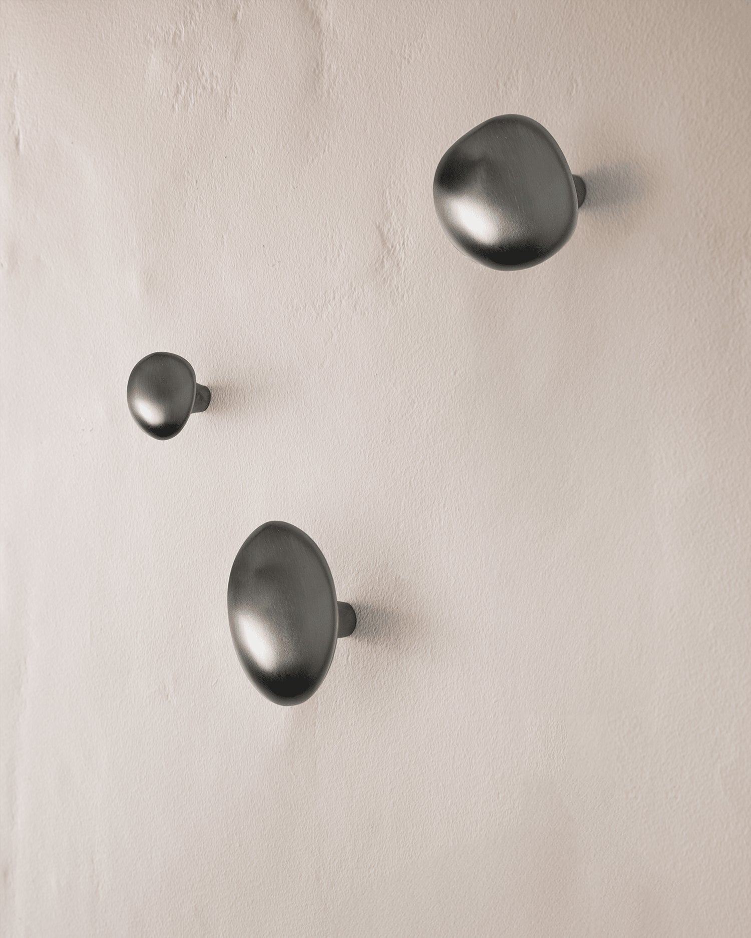 Mushroom Hook - Black Brass