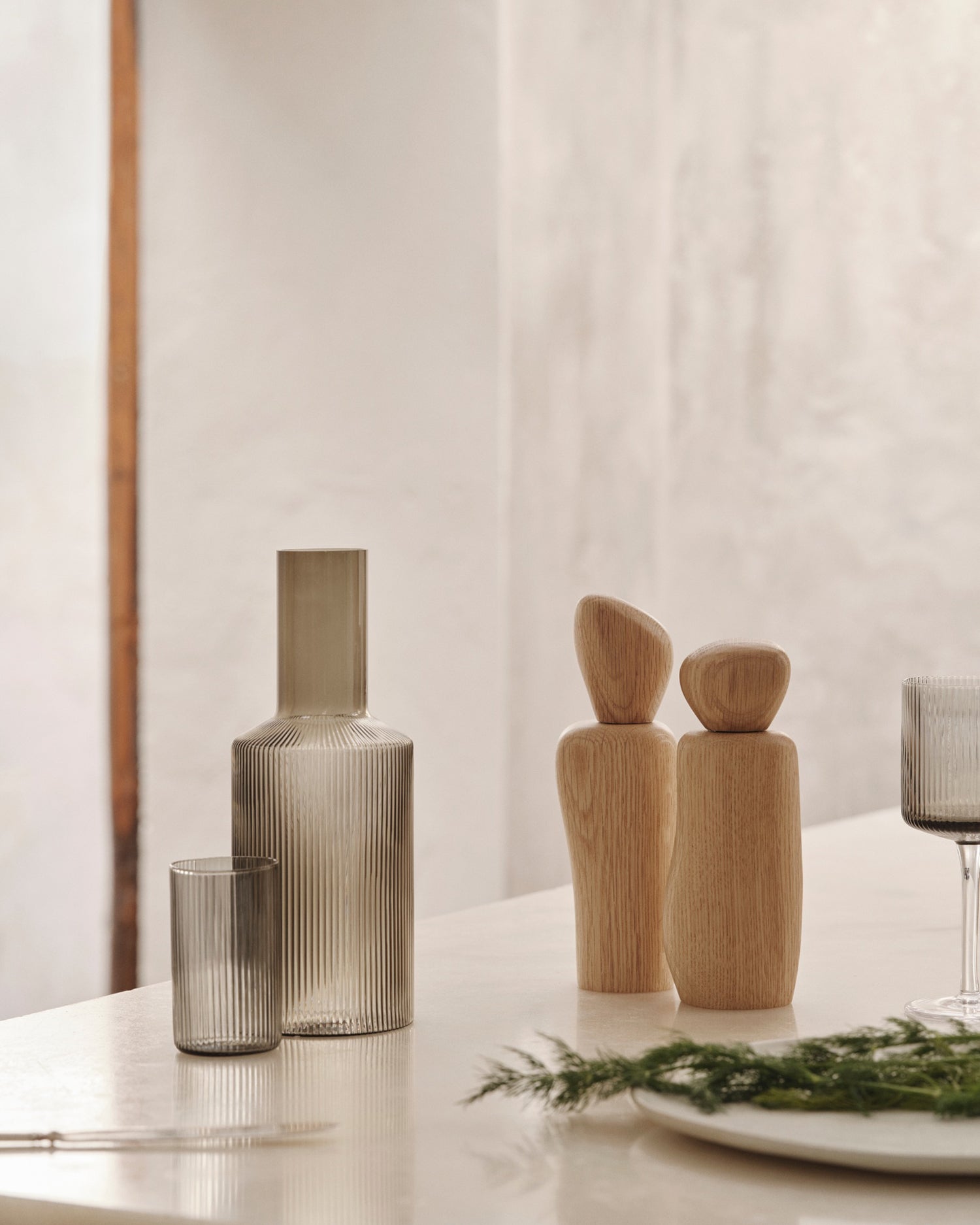 Pebble Grinder - Oak