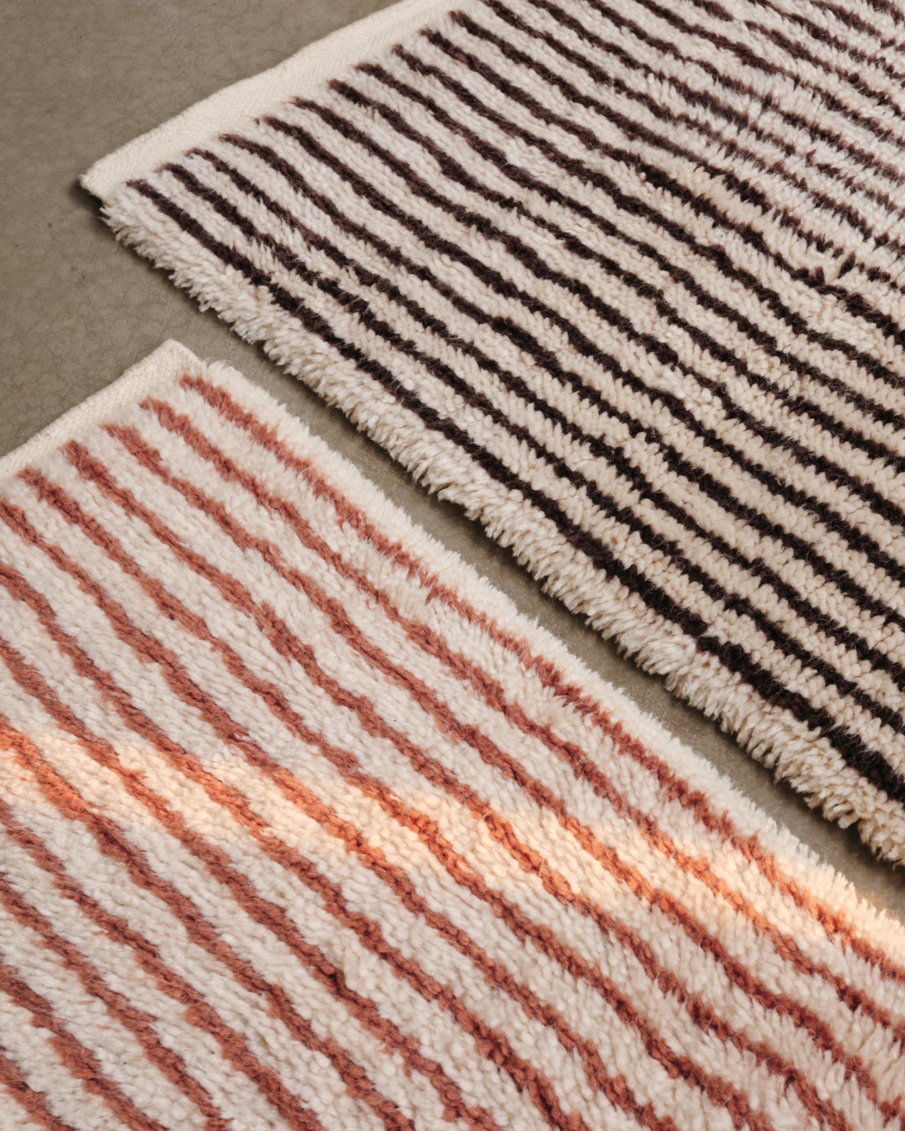 Kami Knotted Rug - Off-White/Red Brown