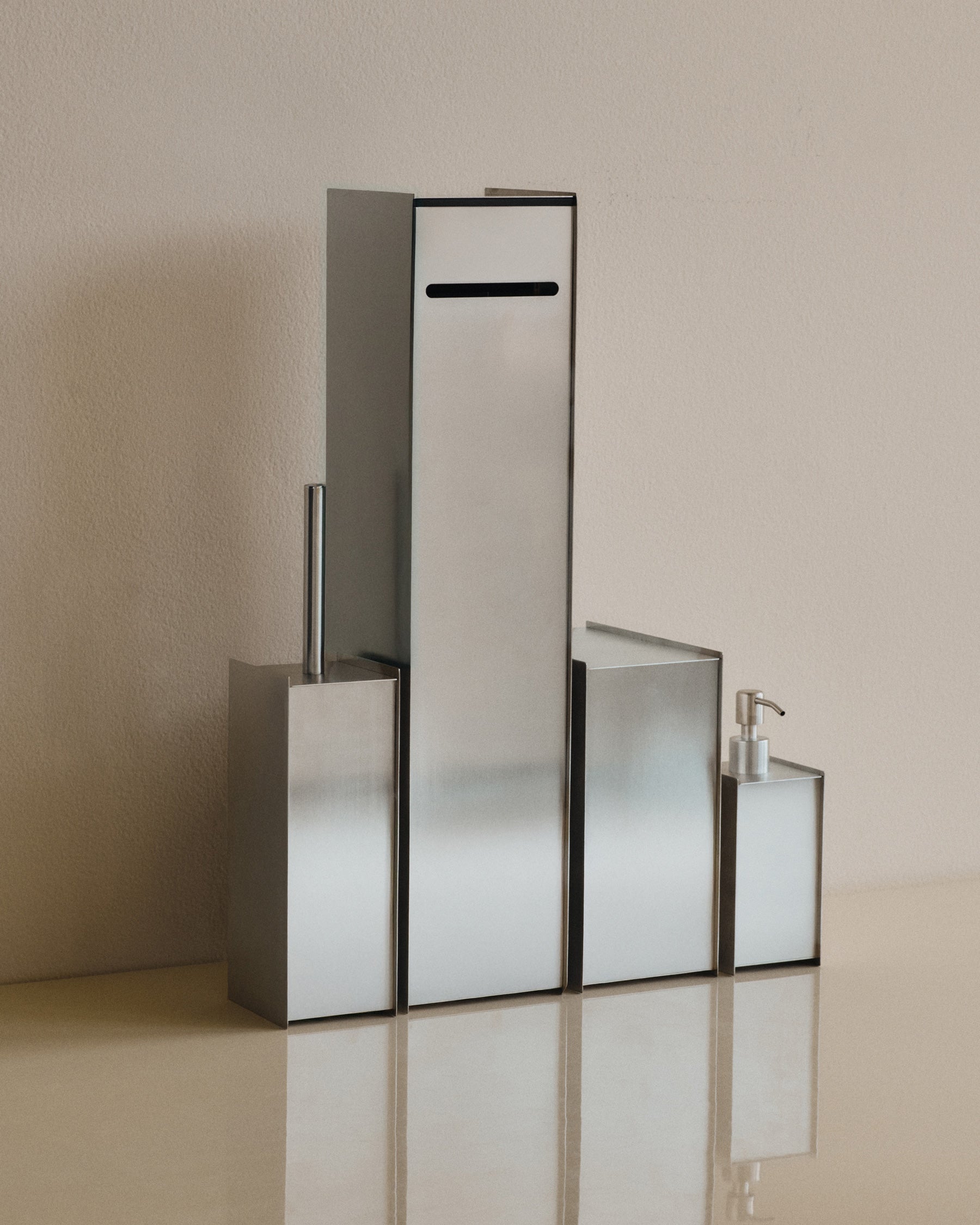Sama Bin - Brushed Stainless Steel