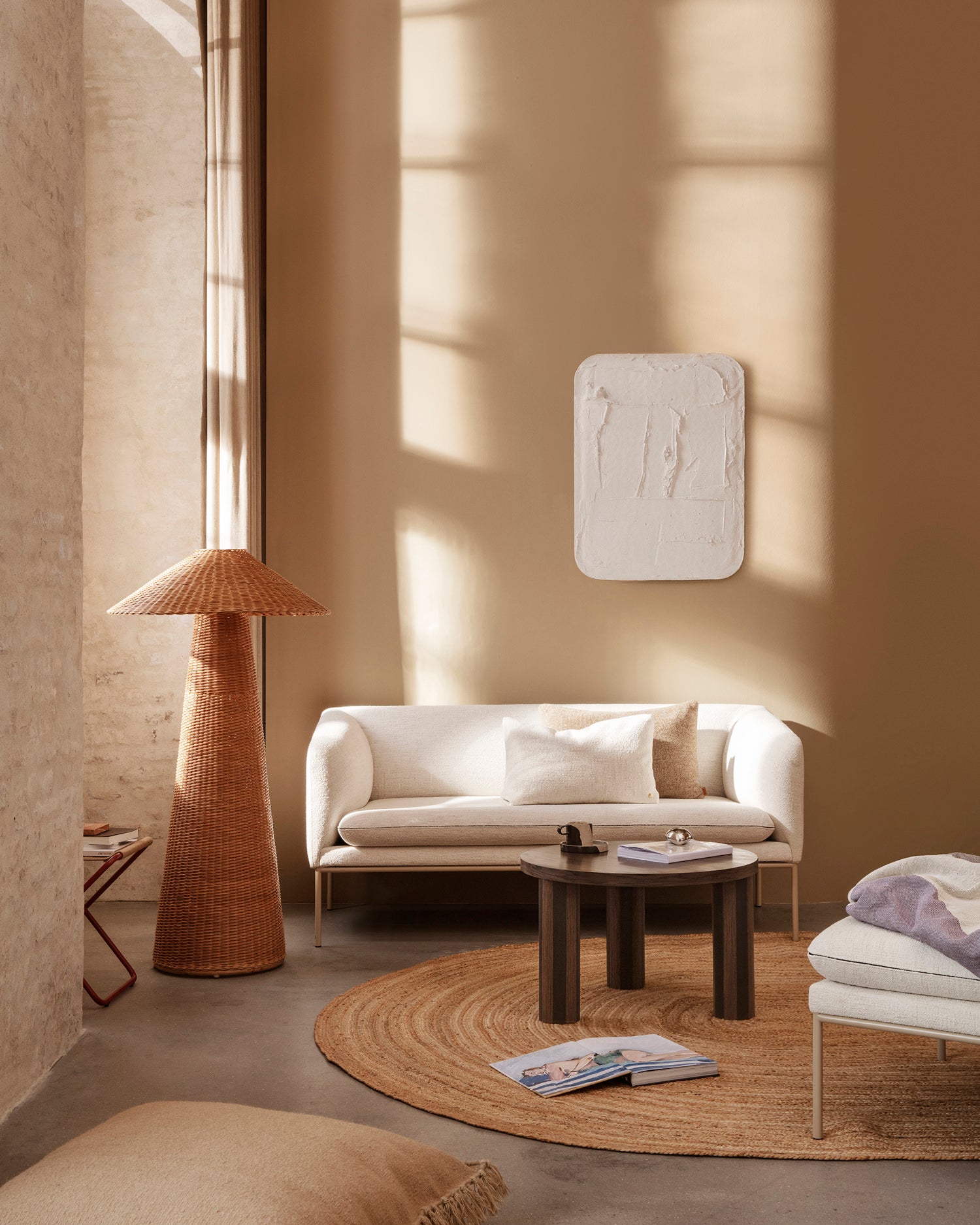 Turn 2-Seater Cash Boucle CAL117 - Off-white