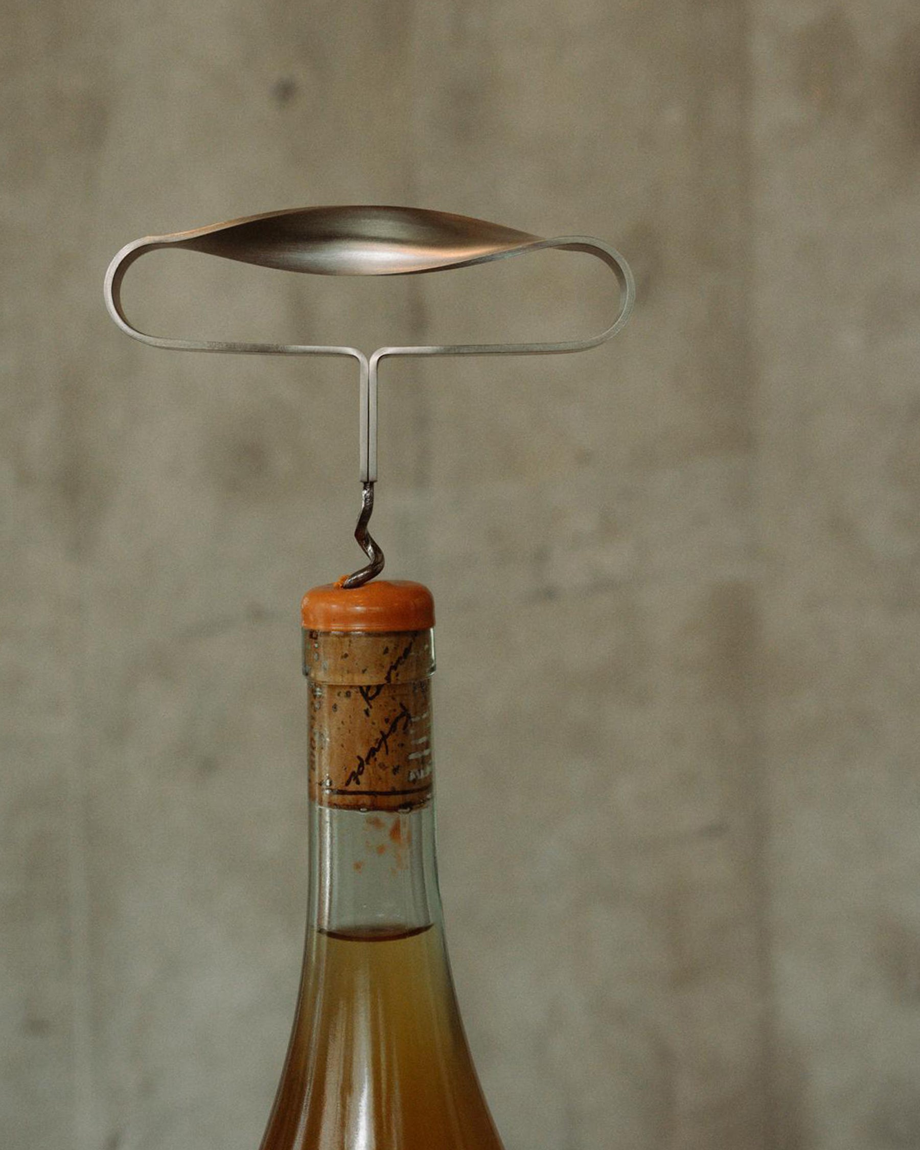 GROUND CORKSCREW