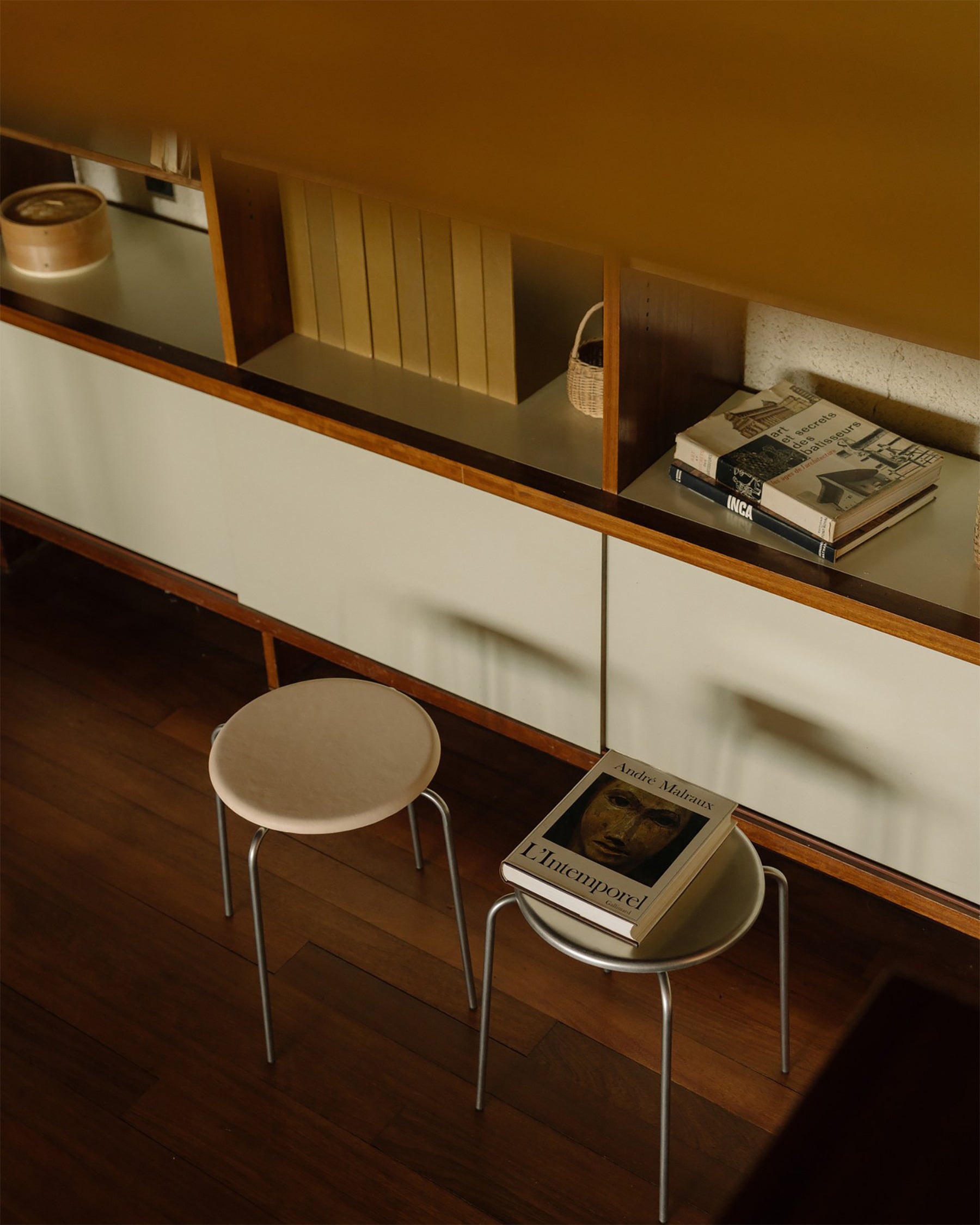 PETIT ROND STOOL - Stainless Steel / Leather