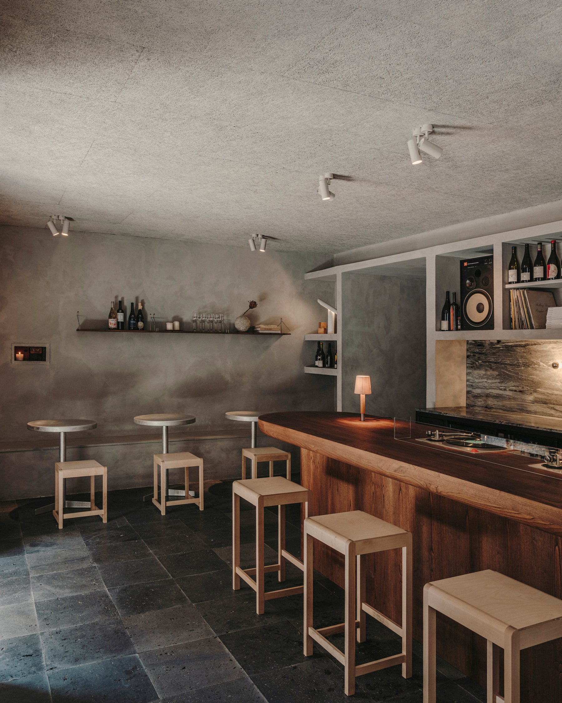 STOOL 01 H76 - Natural Birch