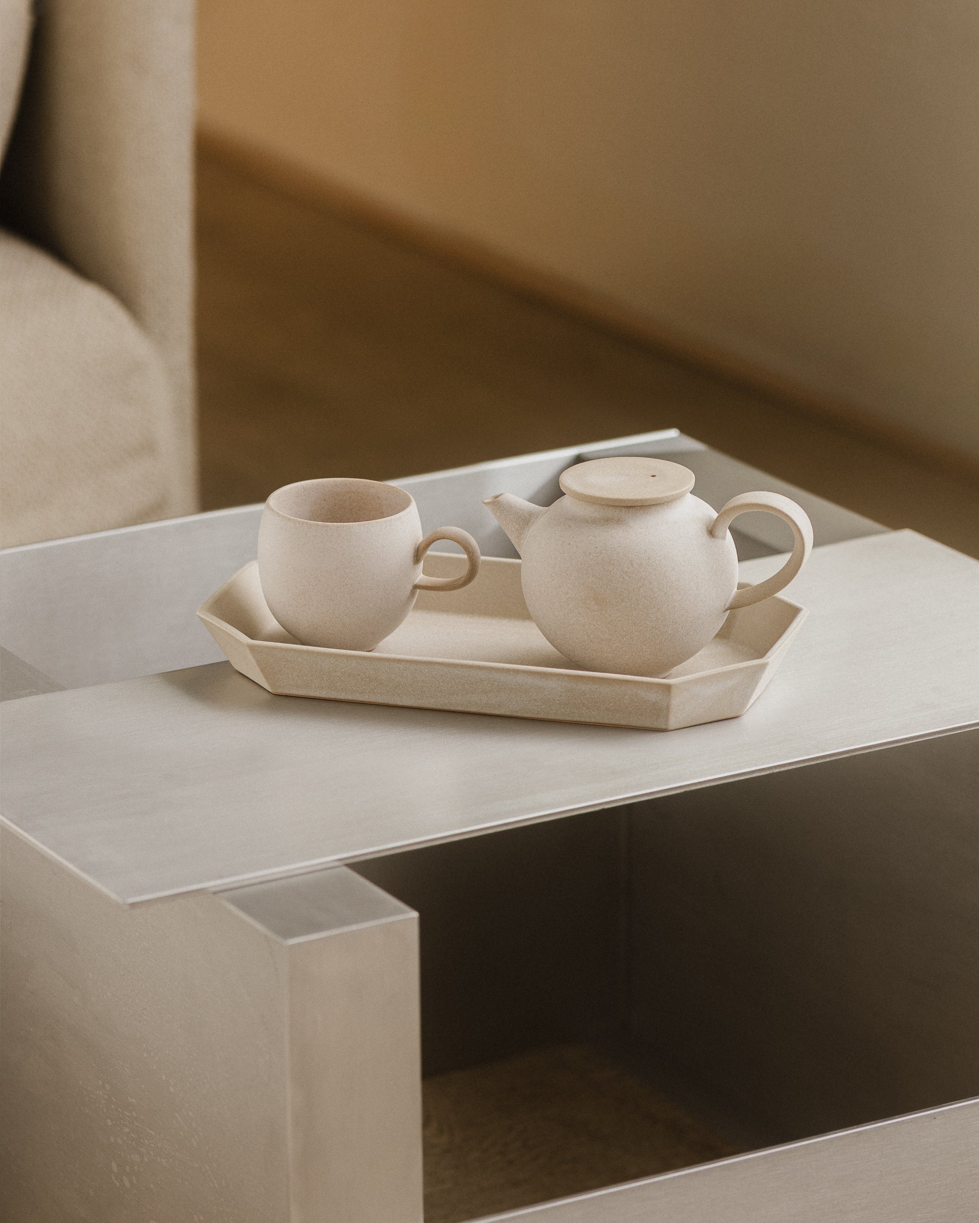 Round Teapot - Stone Beige