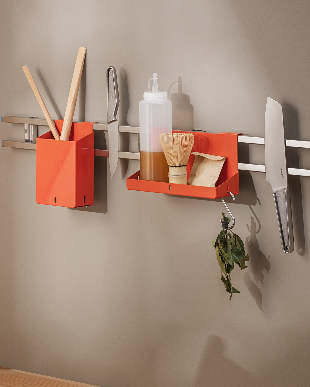 RS-C10 - Rack Container - Orange