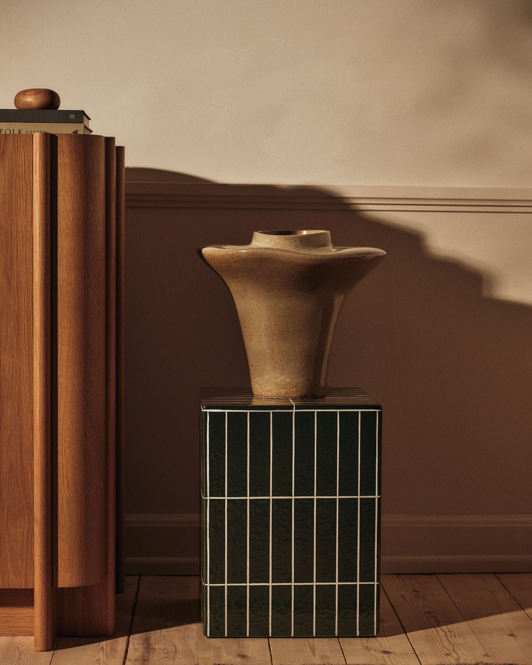 Evio Vase - Elm Green - Large