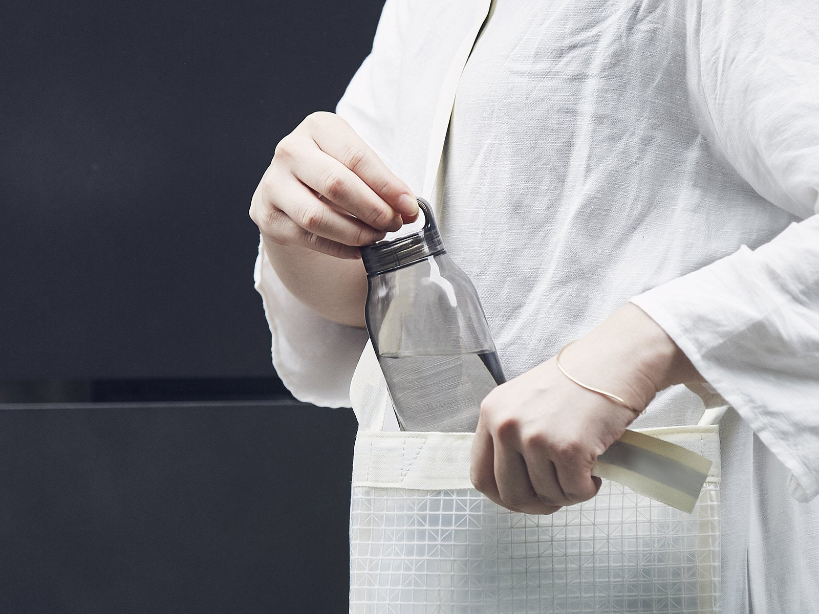 Water Bottle 500ml - Smoke