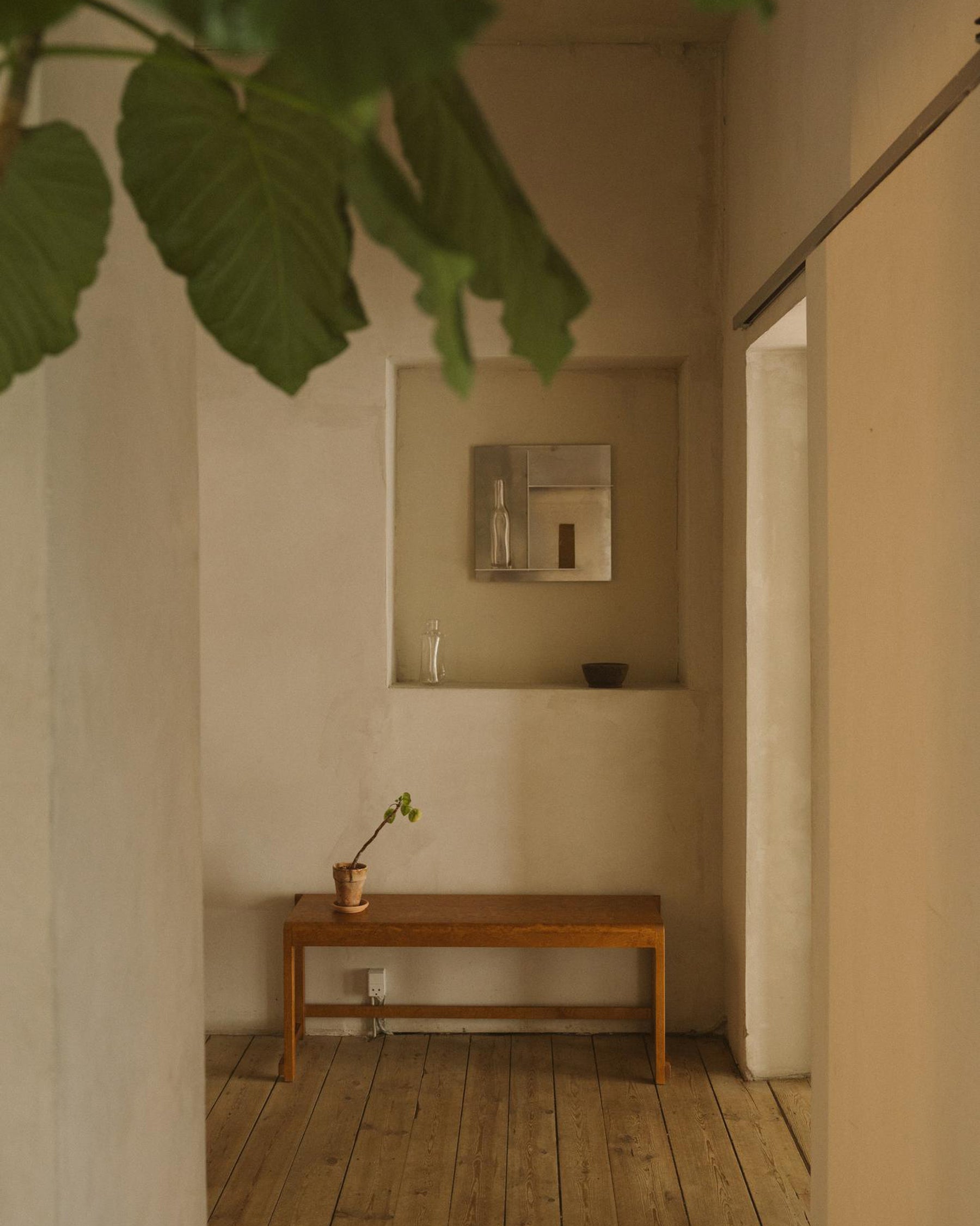 BENCH 01 - Warm Brown Birch