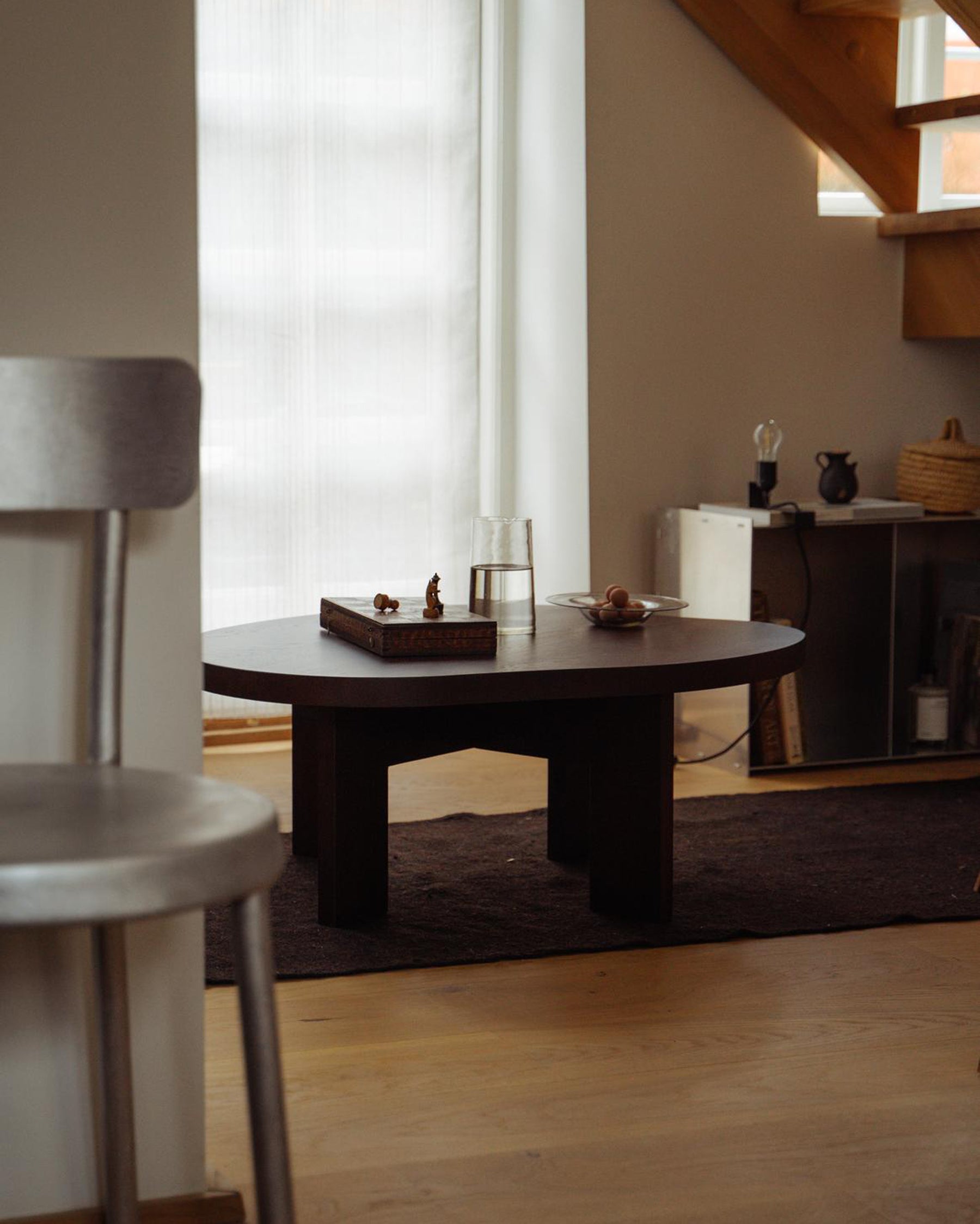 FARMHOUSE COFFEE TABLE - Pond - Dark Oak