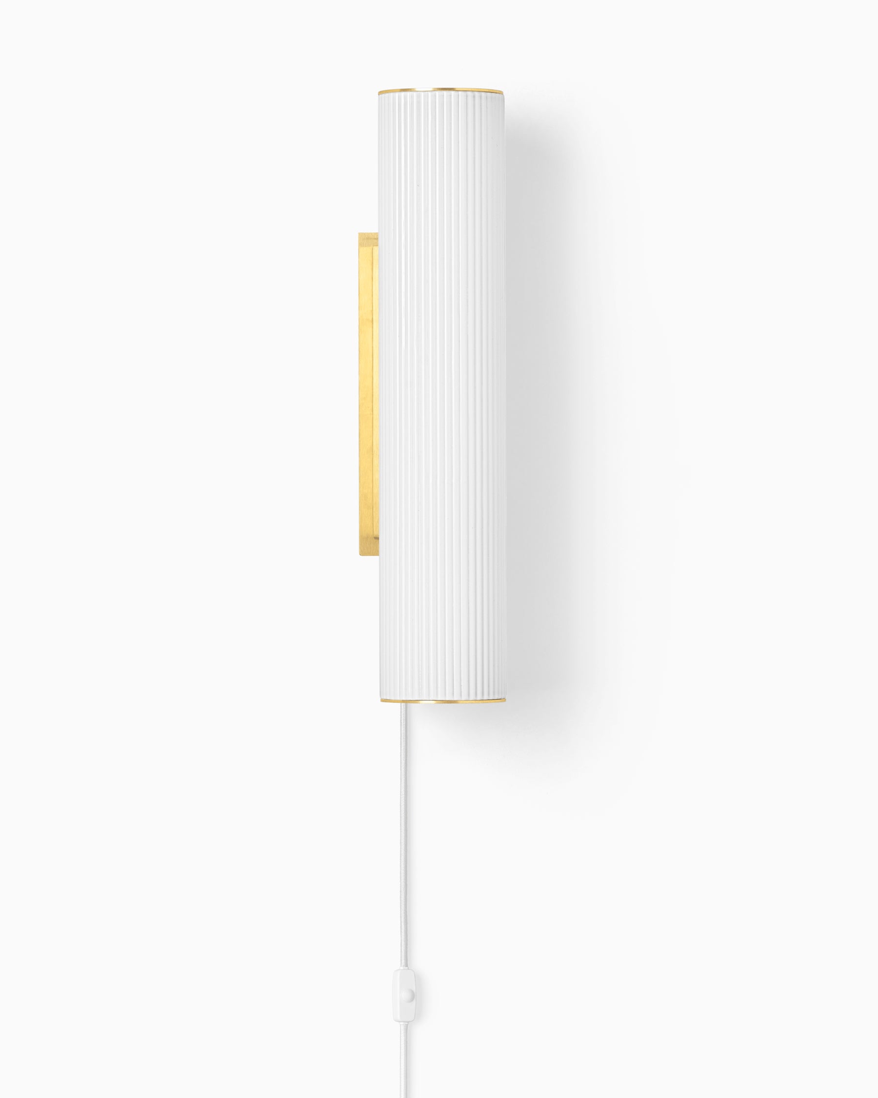Vuelta Wall Lamp II 40 - White/Brass