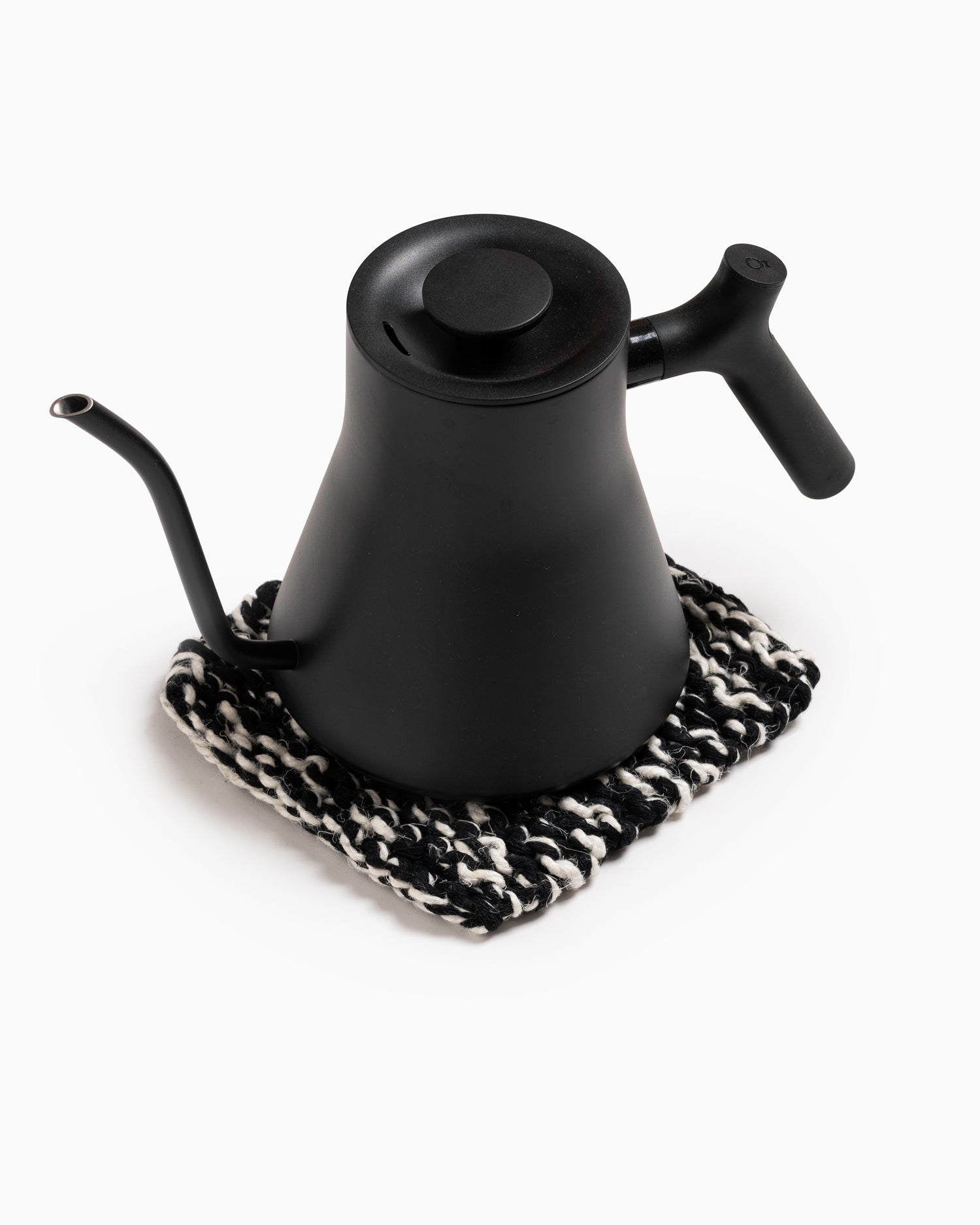 Knitted Linen Trivet – Black & White
