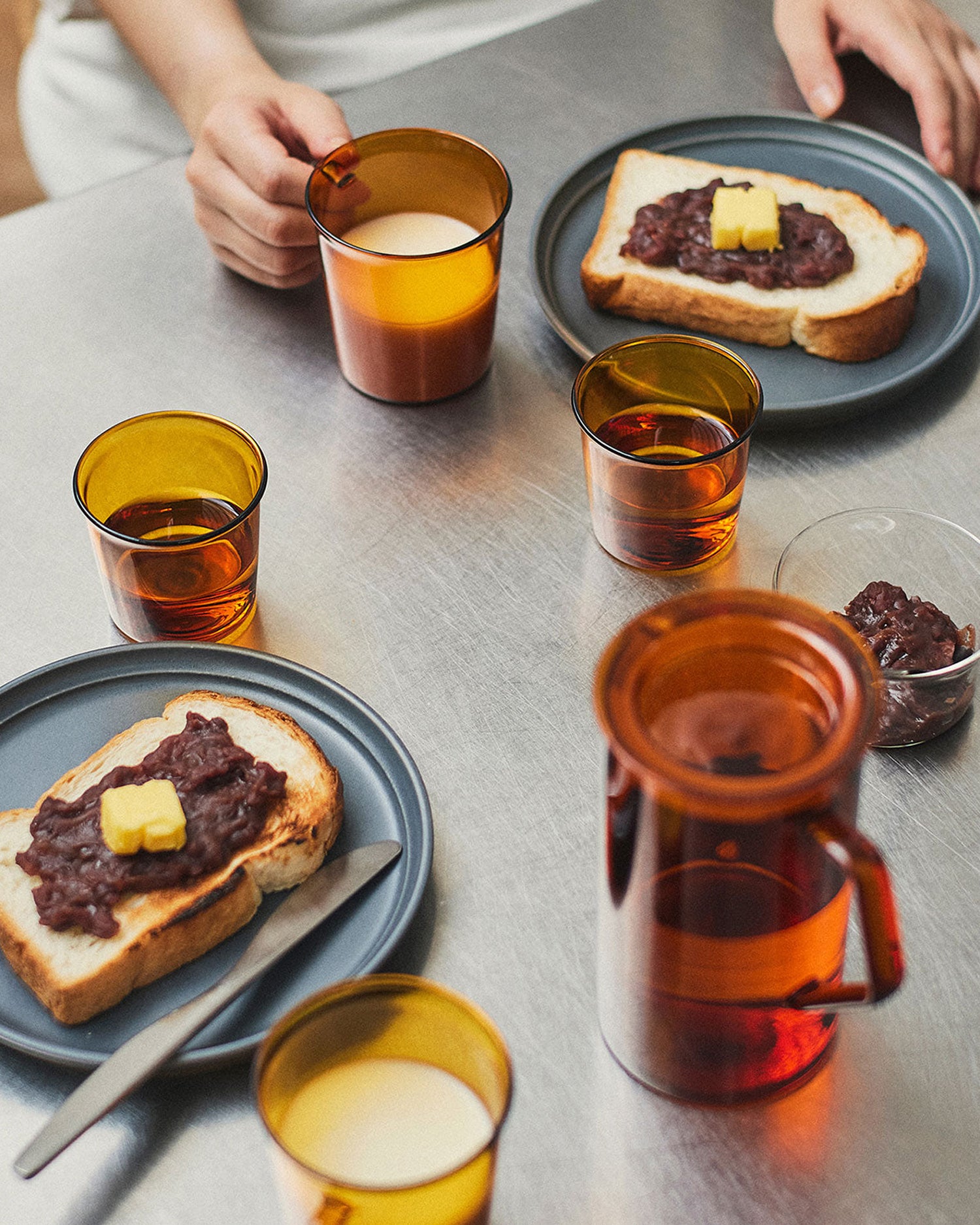 Cast Amber Mug 310ml