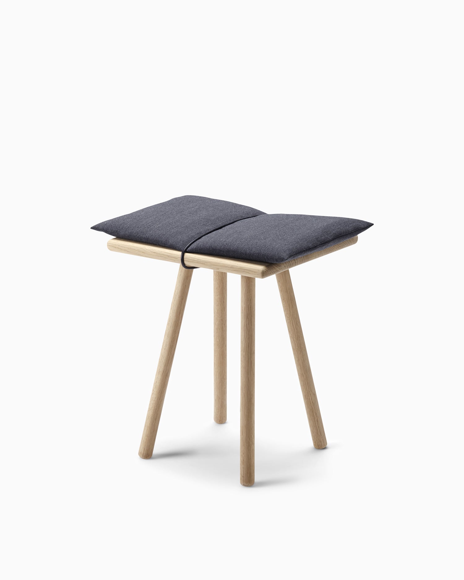 Georg Stool - Oak/Wool/Dark Grey